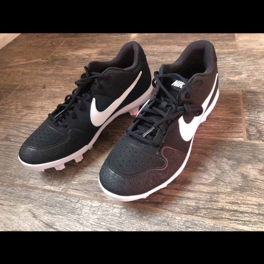 Nike Alpha Huarache Varsity LW Men's Size 12.5